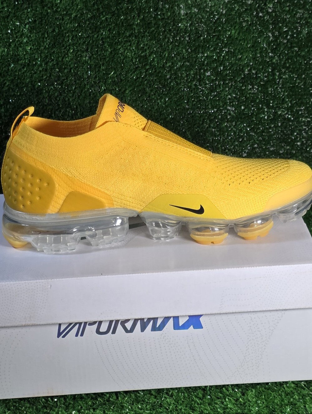 Nike Vapormax Laceless Men’s University 🟡 Yellow Slip-On VaporMax Running Shoe - Picture 8 of 8